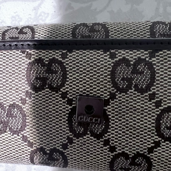 GUCCI six hooks key holder GG canvas - Picture 6 of 6